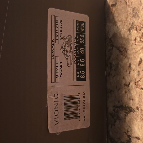 Vionoc Walking shoes - Picture 7 of 7